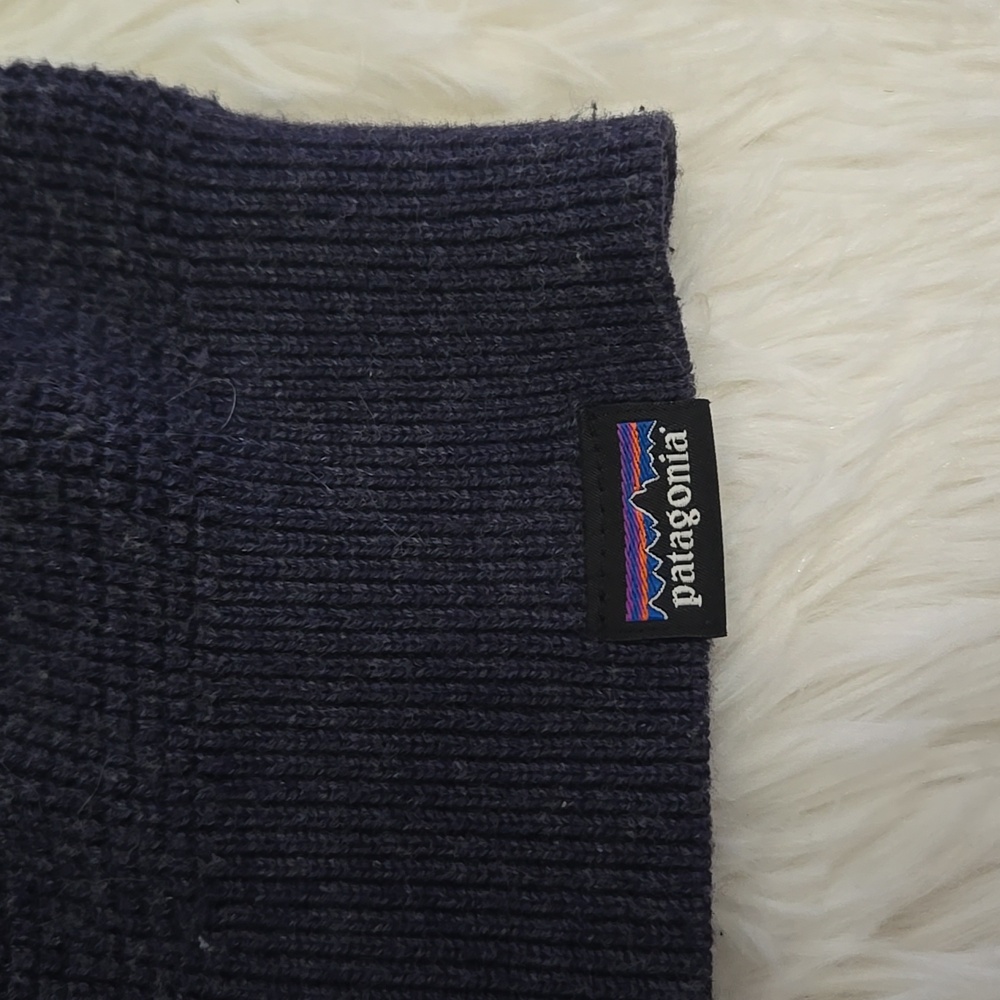 Patagonia Men's Navy Blue Yewcrag Crew Sweater - Picture 3 of 5
